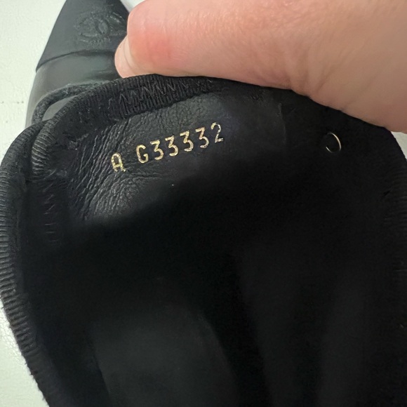 Chanel black leather cc logo chain lace up boots - Picture 10 of 16